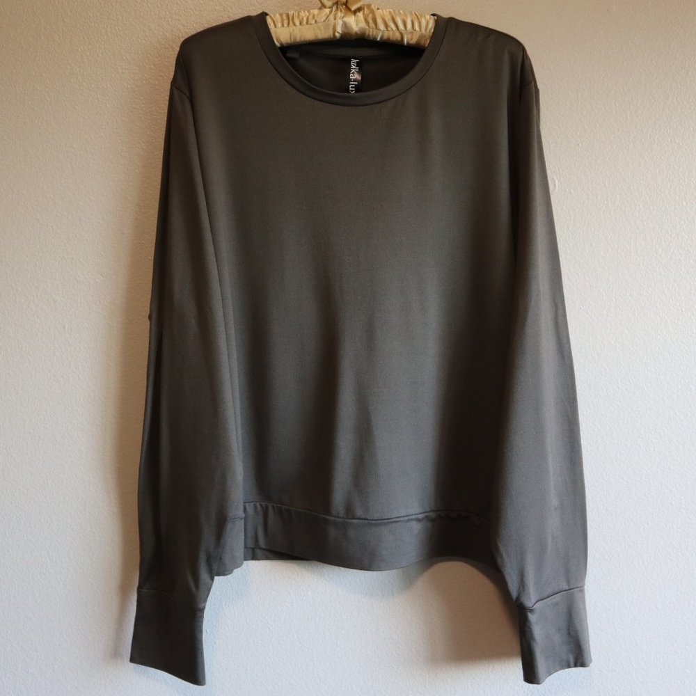 Lukka Lux Ladies Active Long Sleeve T-shirt Loungwear Gray Taupe Size XXL